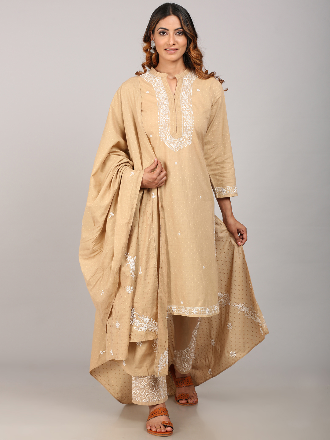 Buy Dark Brown Kurta Chanderi With Matching Cigarette Pants by SHORSHE at  Ogaan Online Shopping Site