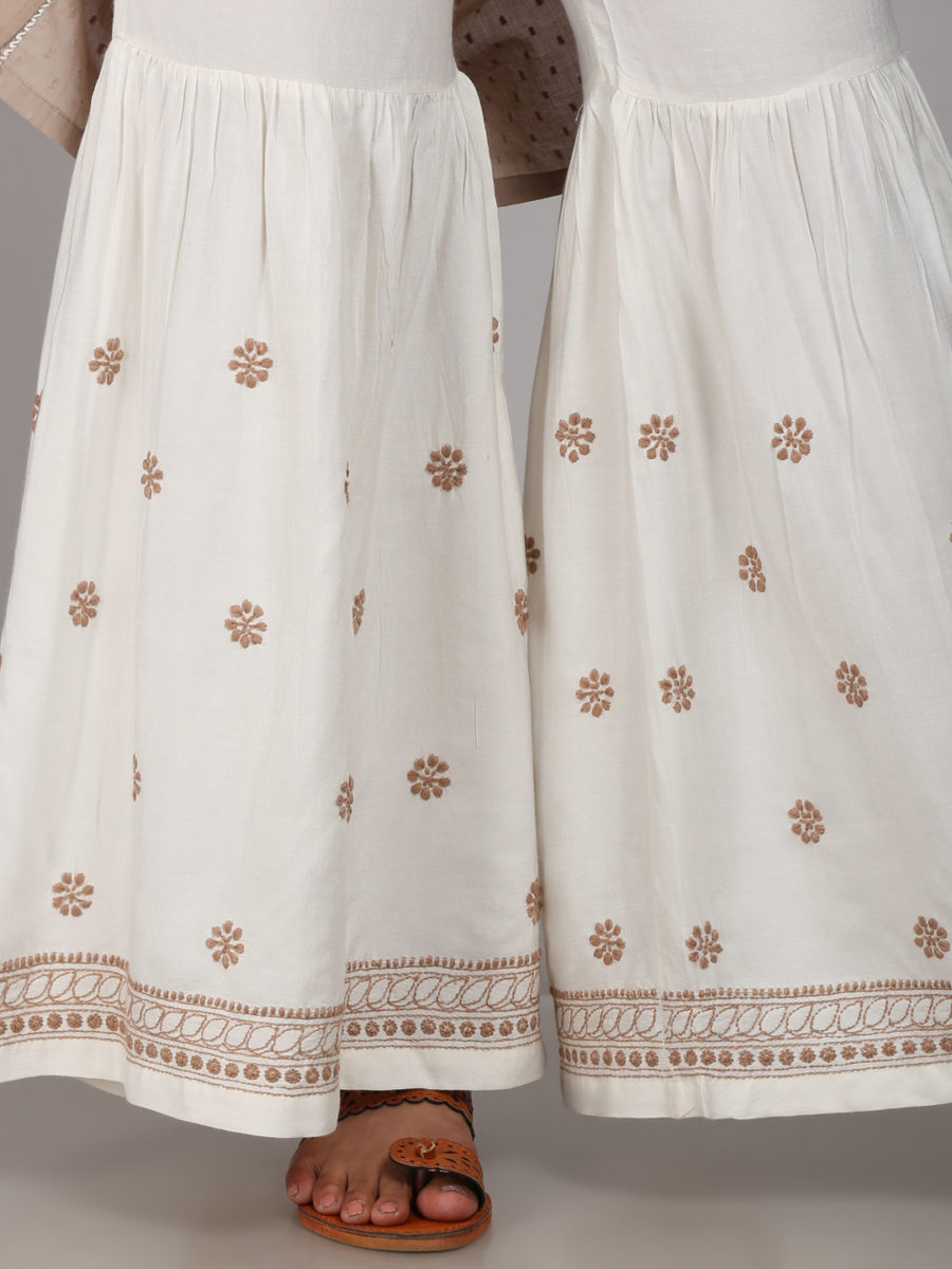 Contrast embroidered floral buta sharara