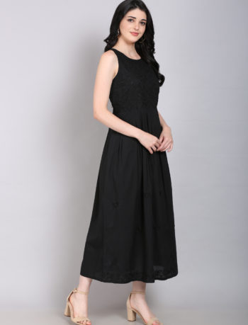 Black tonal sleeveless dress 1
