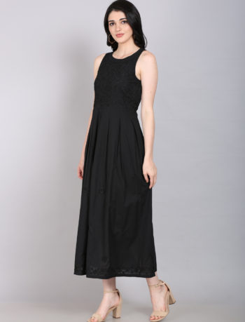 Black tonal sleeveless dress 2